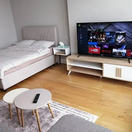 Apartment Metropol Towers Lovely Studio *